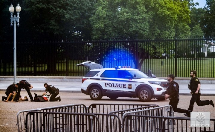 The White House North Lawn was temporarily cleared and placed under lockdown before security restrictions were lifted.