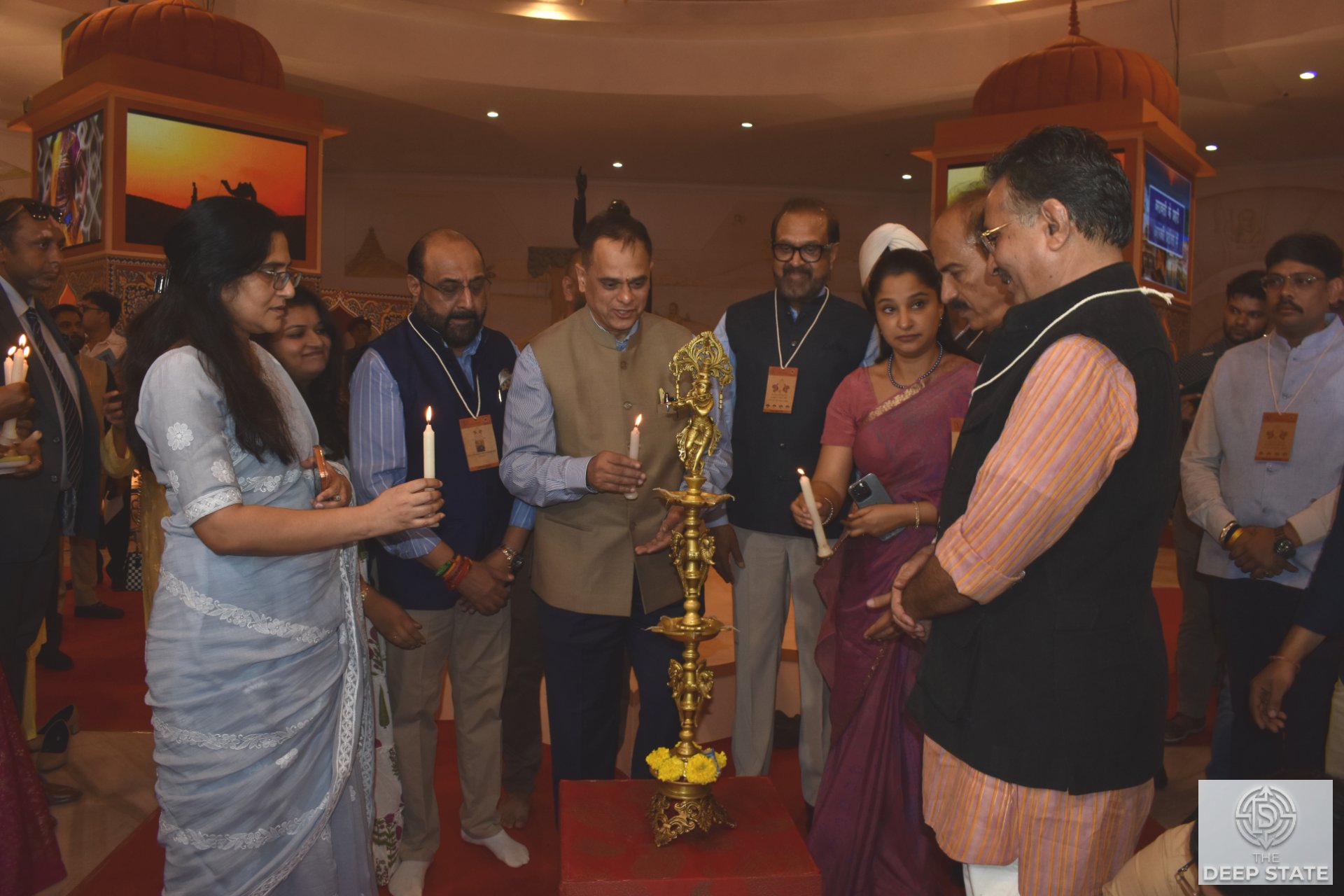Dignitaries lighting the lamp. (L-R) Shuchi Tyagi, Surendra Singh Shahpura, V. Srinivas, Khalid Khan, Rukmani Riar, Kuldeep Singh Chandela and Rajendra Pachar. 